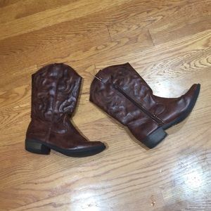 Girls brown cowboy boots
